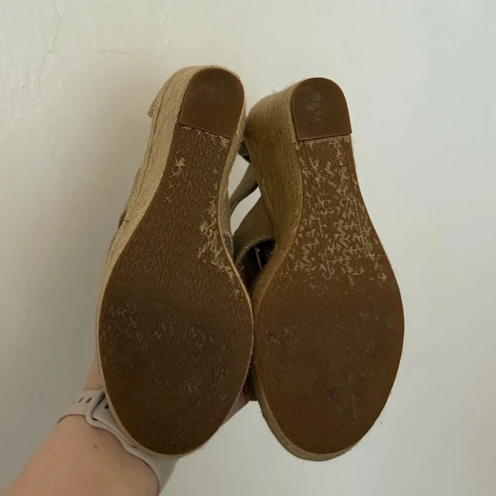 Michael Kors S7 Tan and Gold Berkley Zipper Espadrille Platform Wedge Sandal